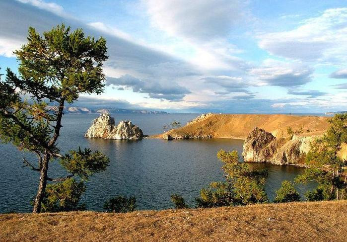 Прибайкальский парк осенью